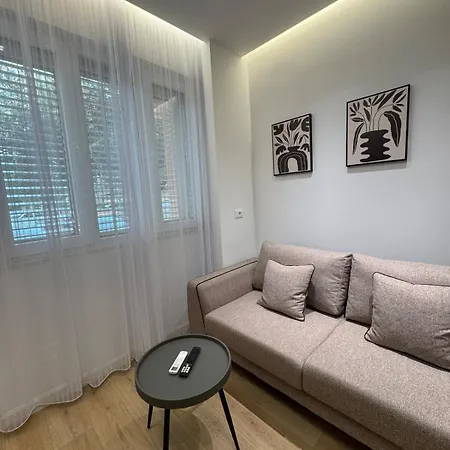 Apartman Trev's Tirana